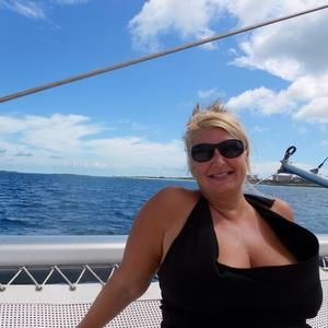 Meet your Posher, Jennifer